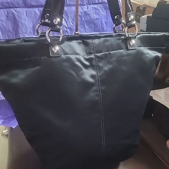 Coach Special Edition Holiday Tote Bag with Multicolor Shimmering Accents Euc - Picture 6 of 16